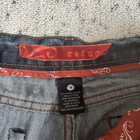 Refugee Women Jeans shorts 9 - Picture 3 of 5
